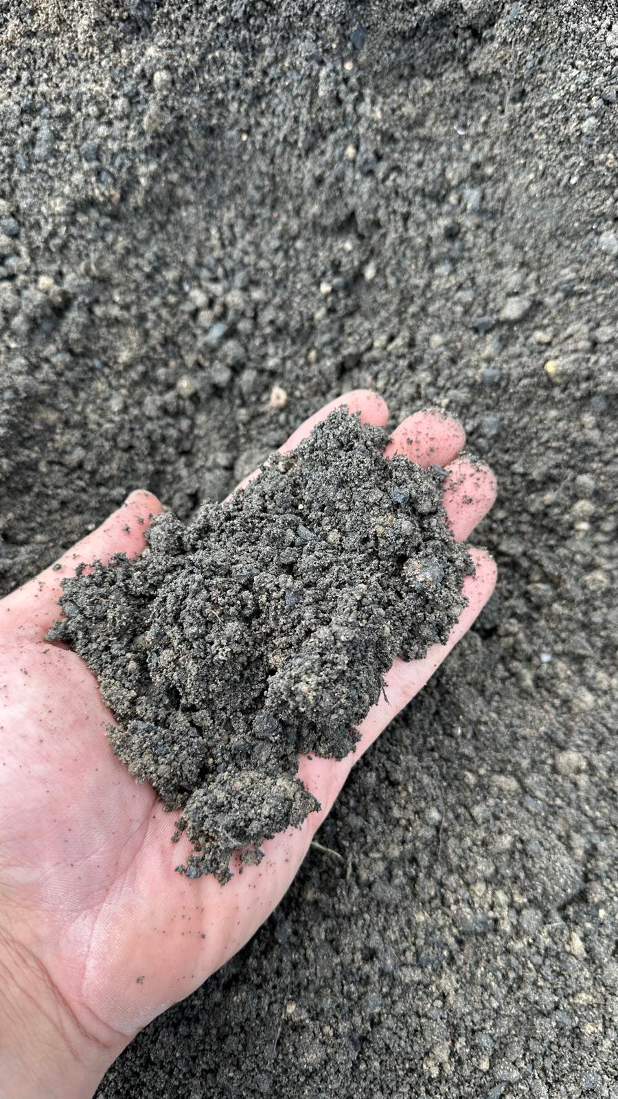 Prémiová zahradní zemina